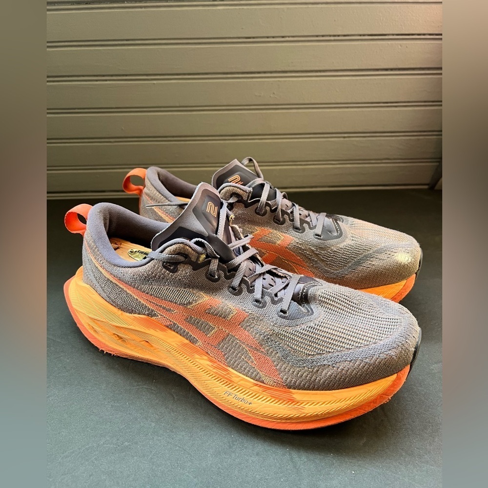 Asics Superblast 2 Greyish Purple Coral Reef Running Shoes Men’s size 10